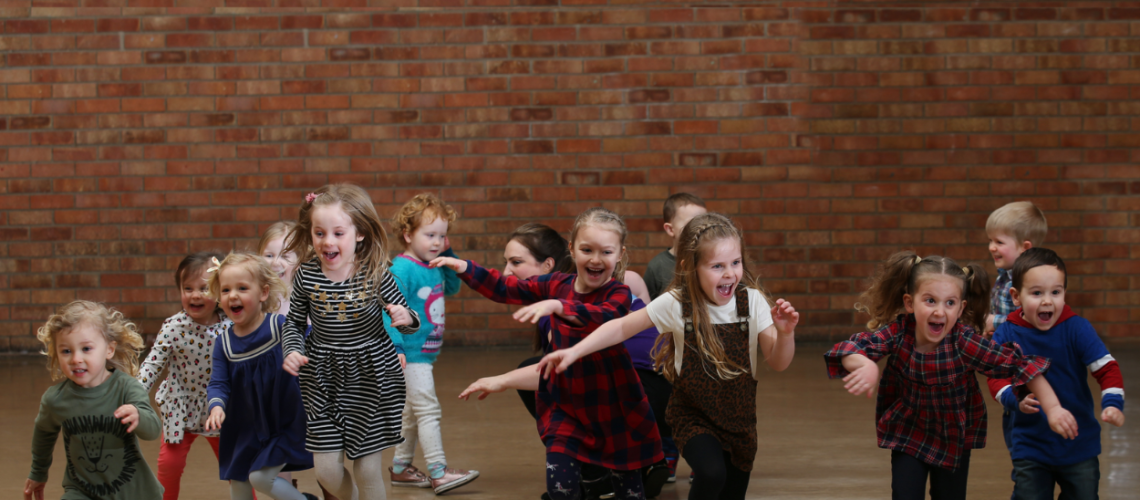 Black and Gold Modern Award Best Actress Certificate